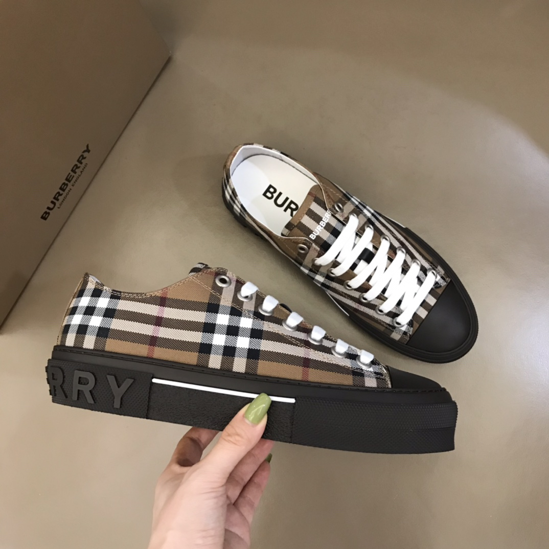 Burberry Vintage Check Low-Top Sneakers Khaki