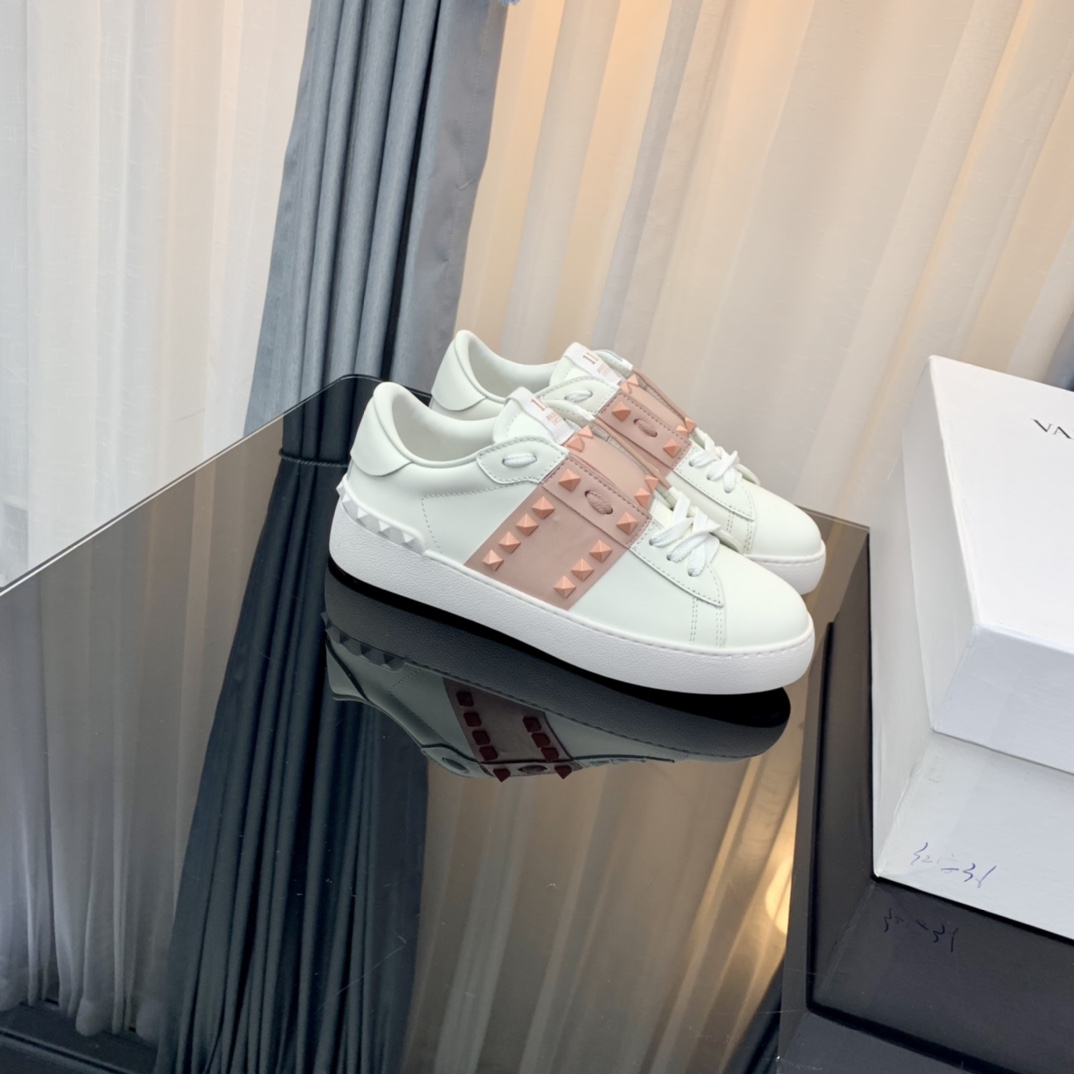 Valentino Rockstud Strap Sneakers White/Pink
