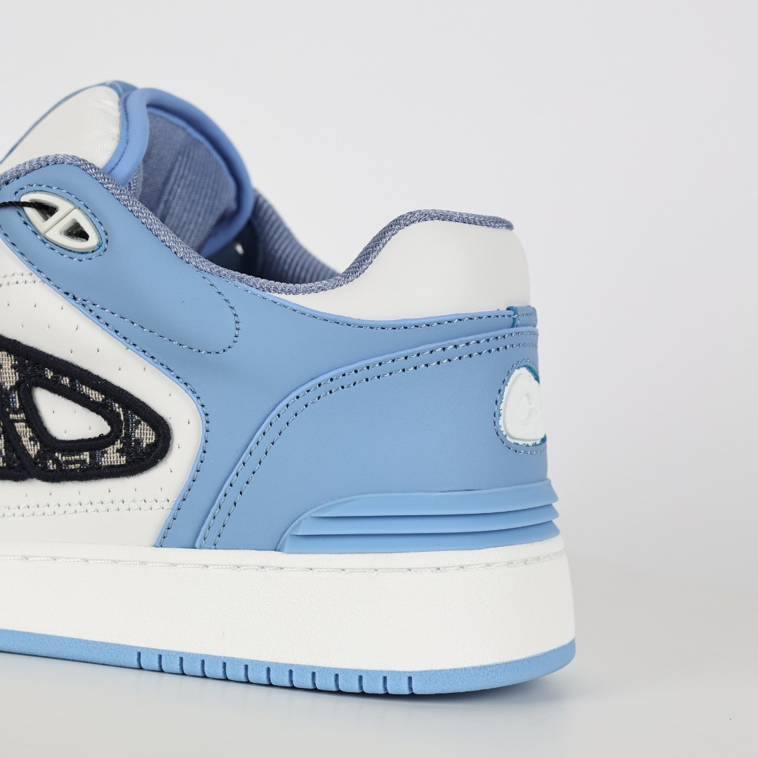 Dior B57 Mid-Top Sneakers Blue