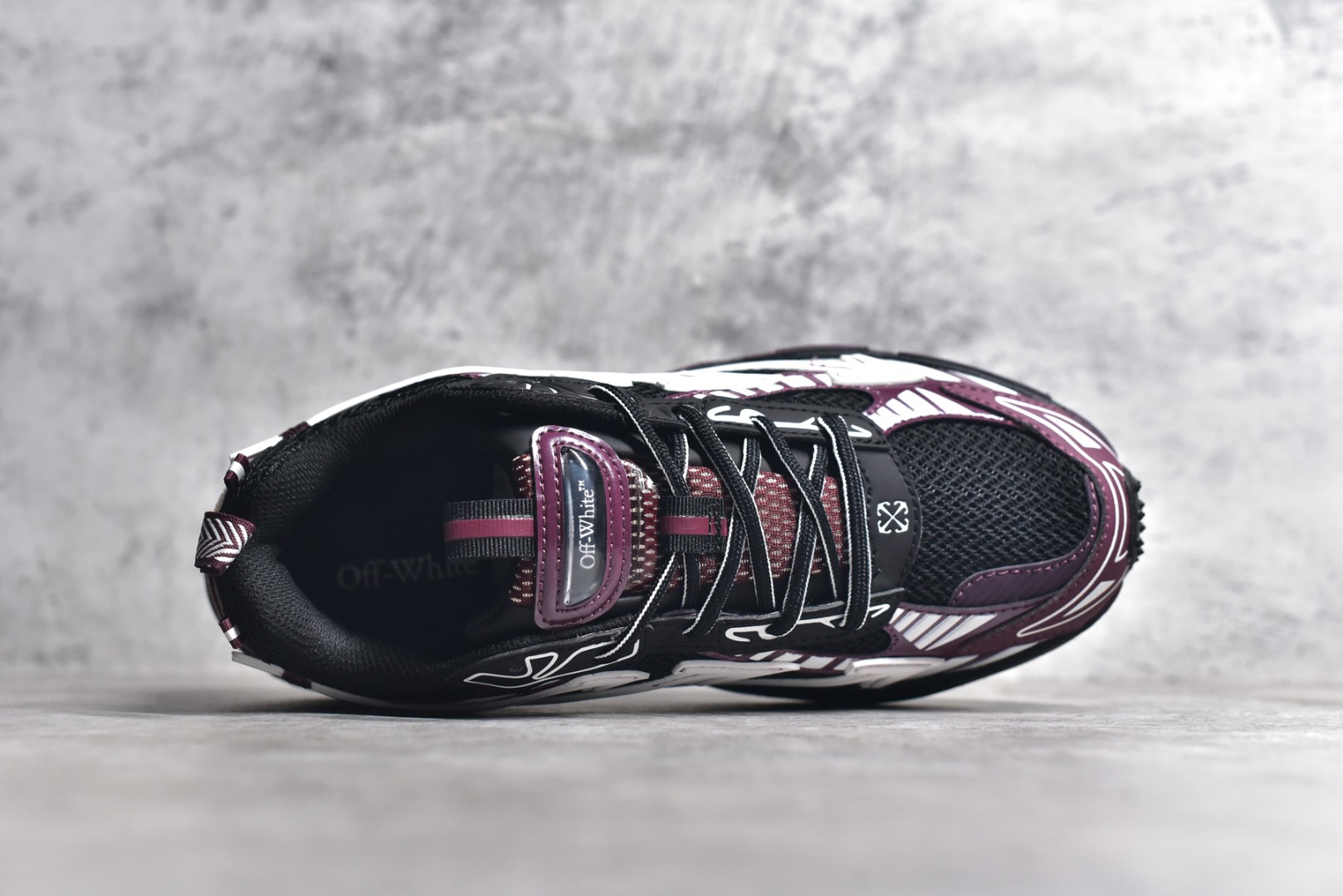 Off-White Arrow Runner Sneakers Purple