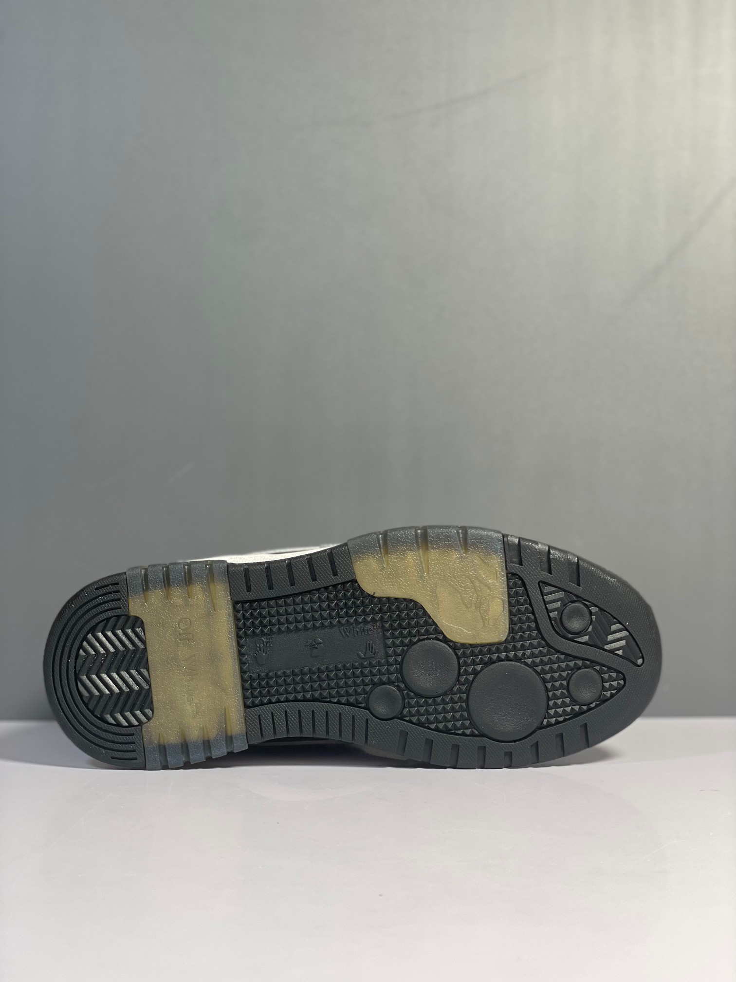 Off-White Out Of Office Low-Top Sneakers Black/White/Grey