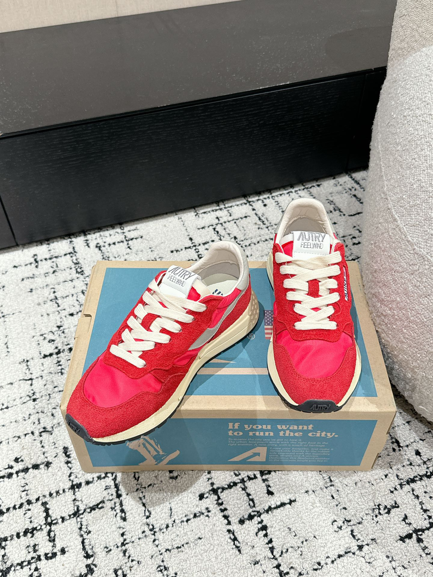 Autry Reelwind Retro Sneakers Red