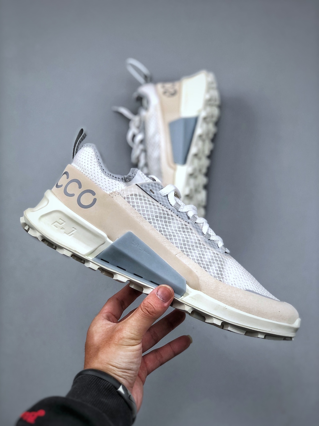 ECCO BIOM C25 Running Shoes White/Beige