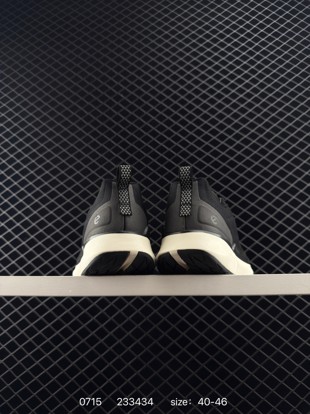 ECCO Grip Runner Sneakers Black