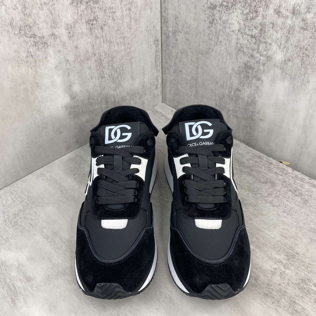 Dolce & Gabbana DG Logo Dad Sneakers Black/White