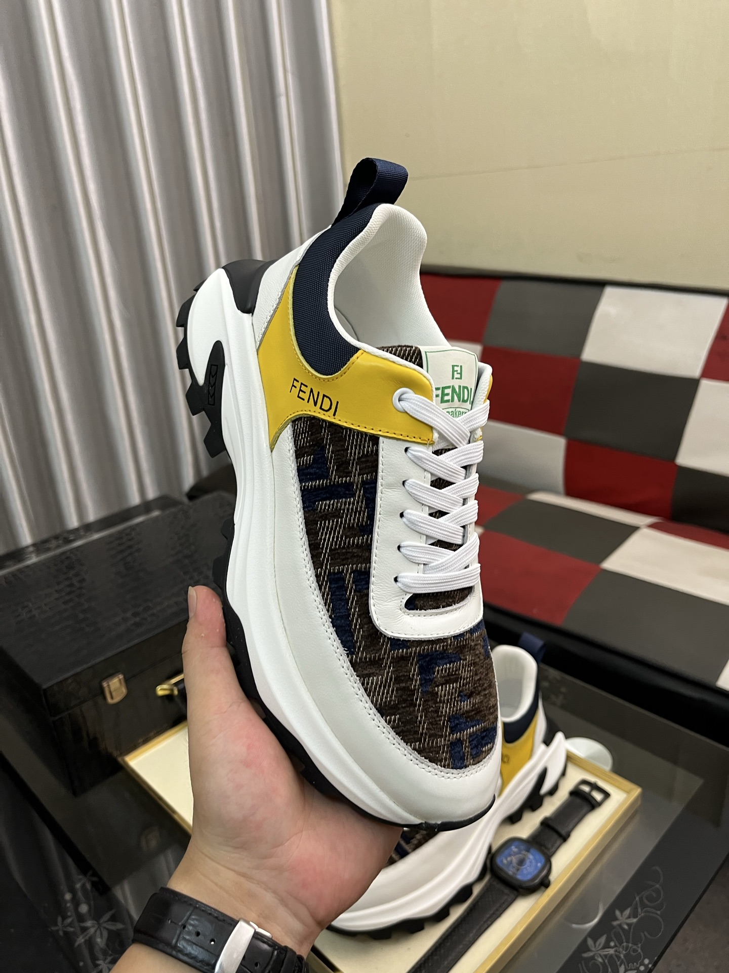 Fendi Leather Low-Top Sneakers Multicolor