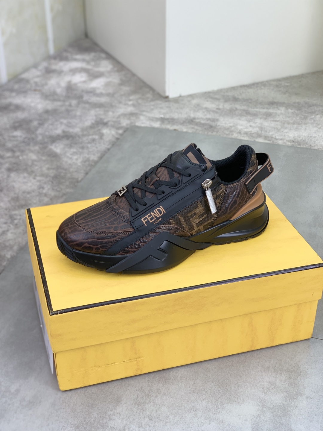 Fendi Flow Low-Top Sneakers Brown