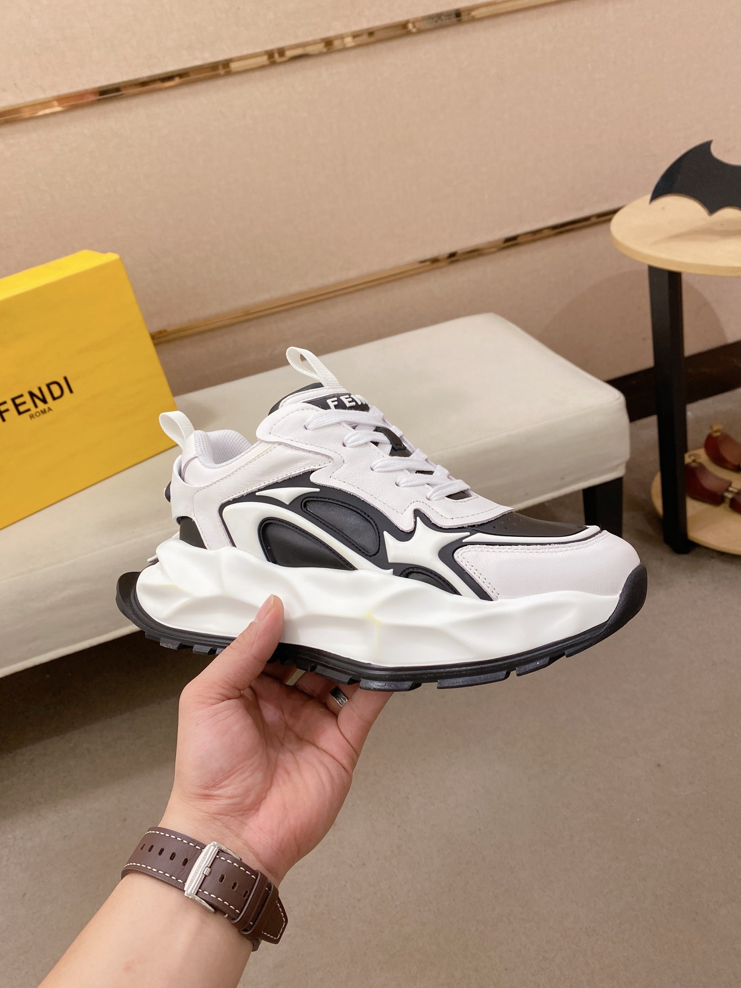 Fendi Flow Chunky Sneakers Black/White