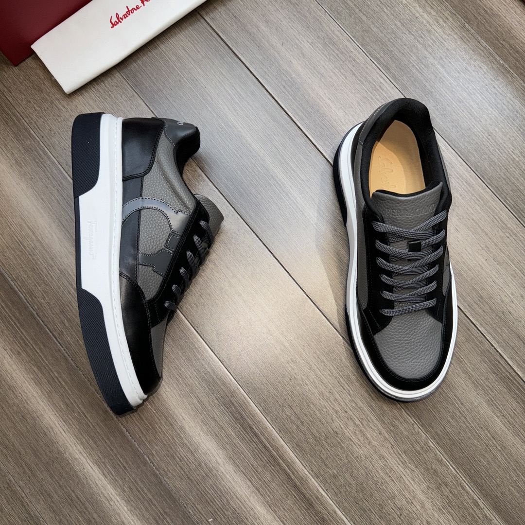 Ferragamo Logo Low-Top Sneakers Gray Black