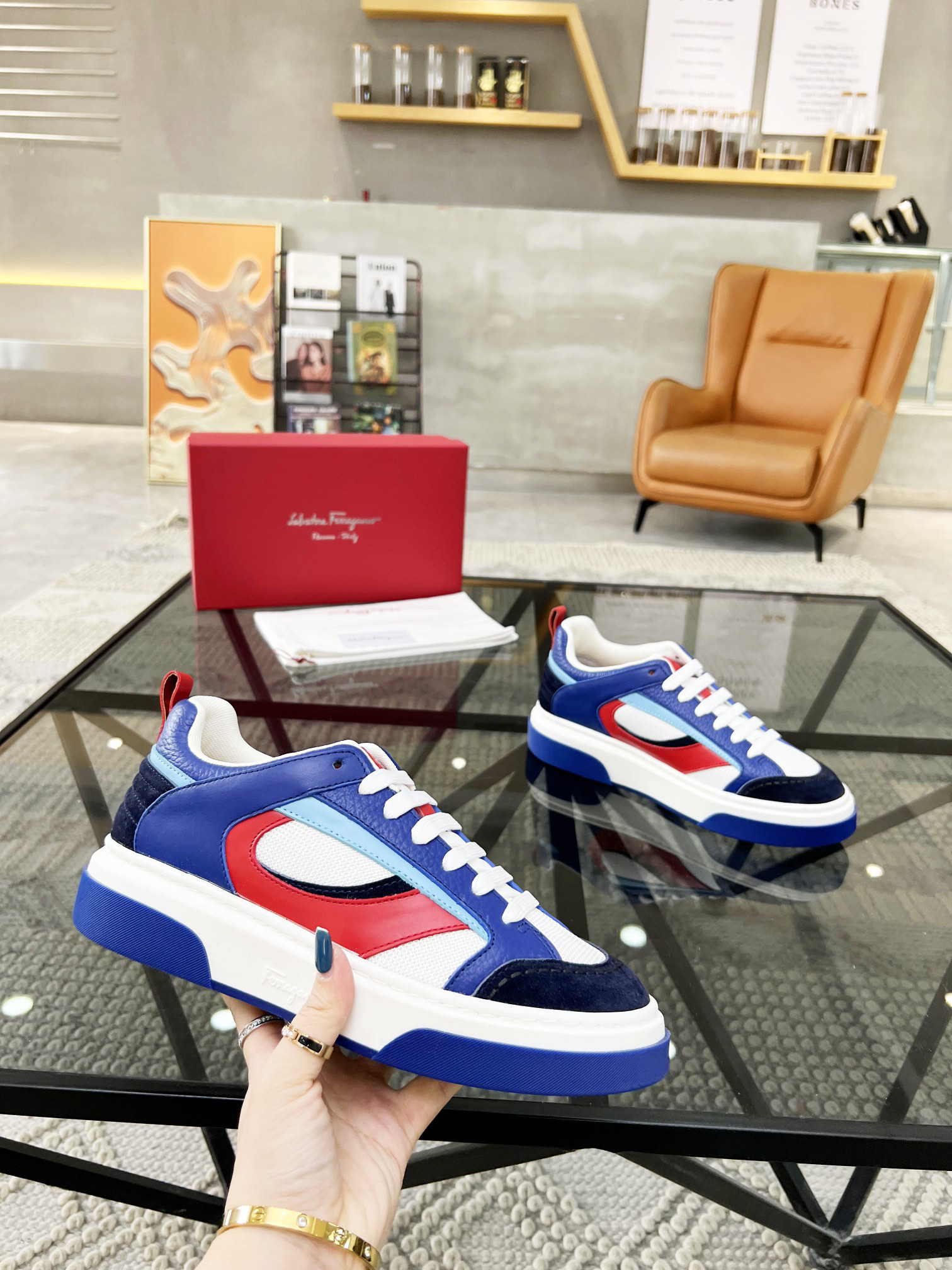 Salvatore Ferragamo Low-Top Sneakers Multi-Color