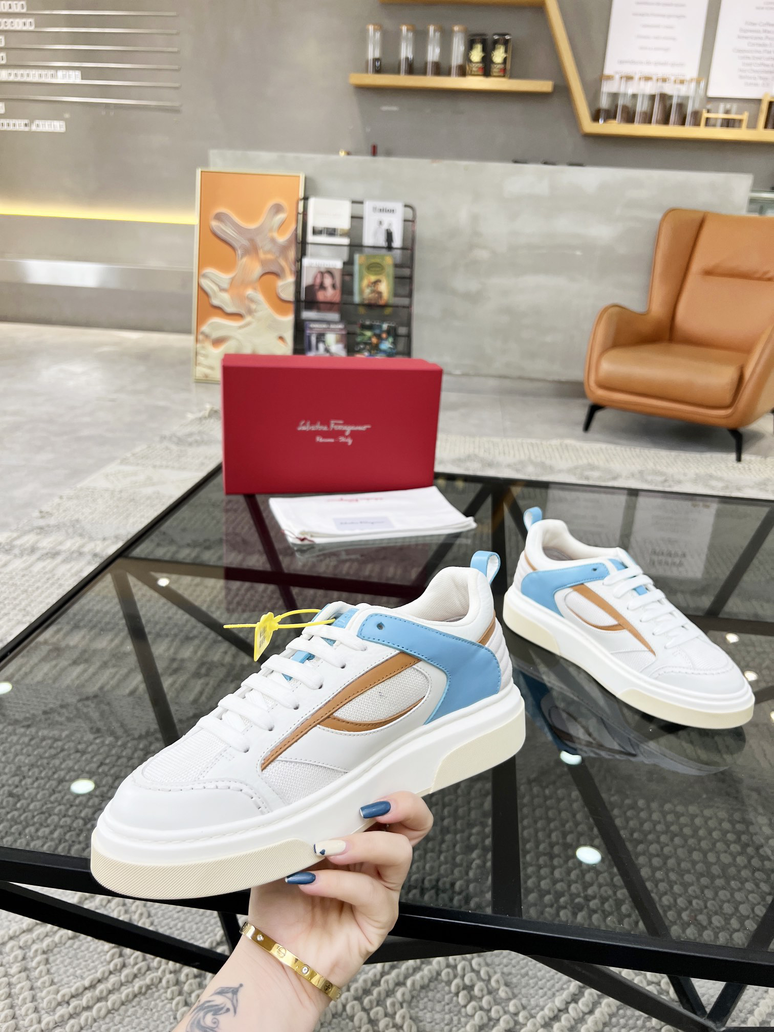 Salvatore Ferragamo Casual Sneakers Multicolor