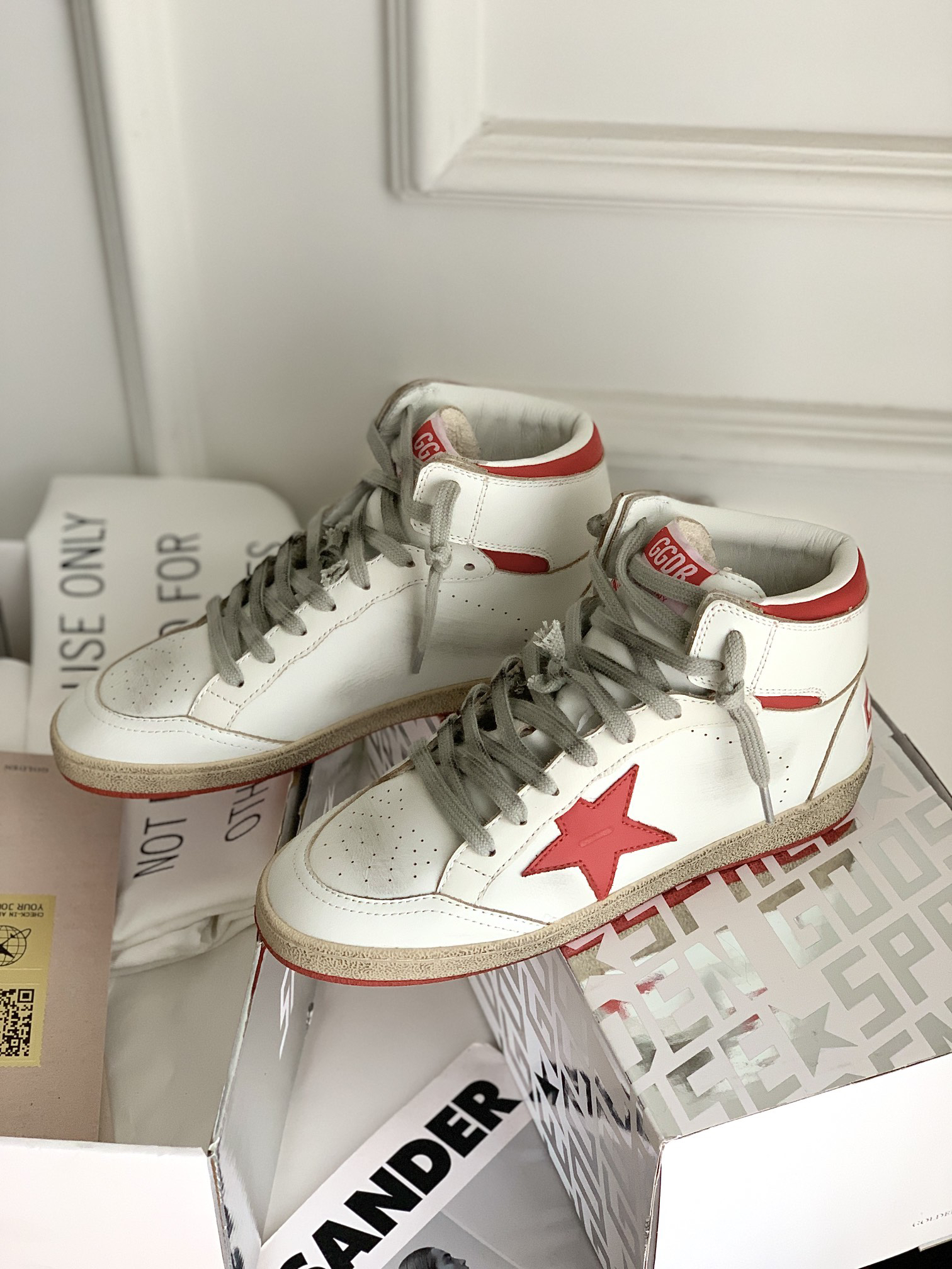 Golden Goose SKY-STAR High-Top Sneakers Red