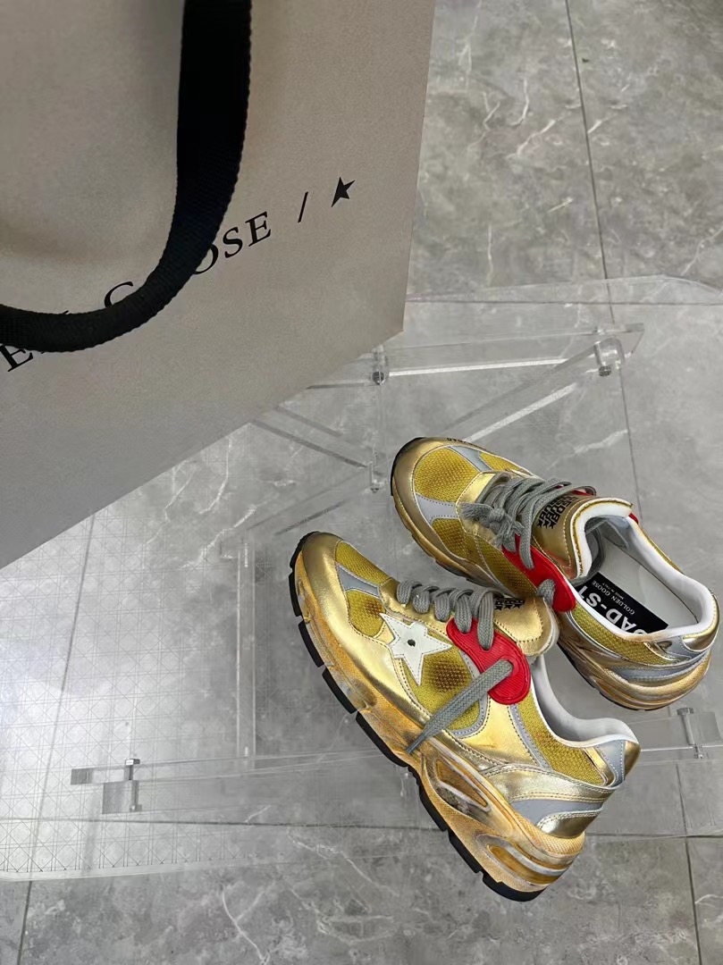 Golden Goose Ball Star Sneaker Gold