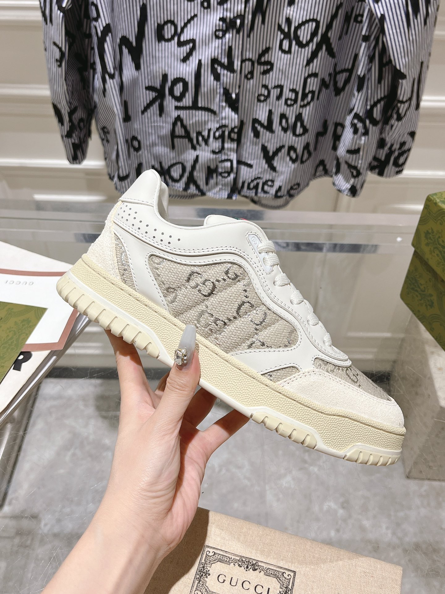 Gucci Vintage Runner Sneakers White