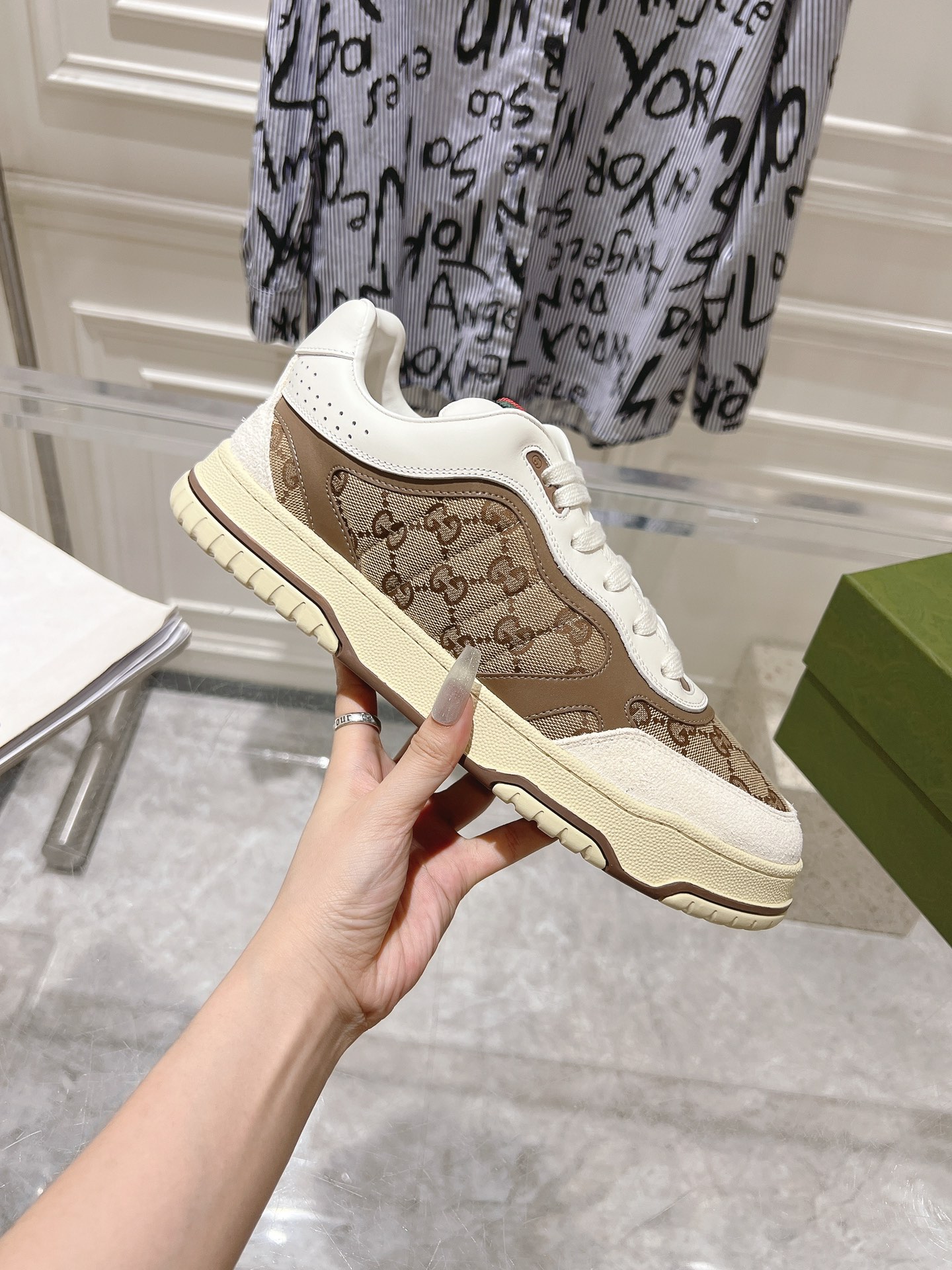 Gucci Vintage Distressed Platform Sneakers Multi-Color