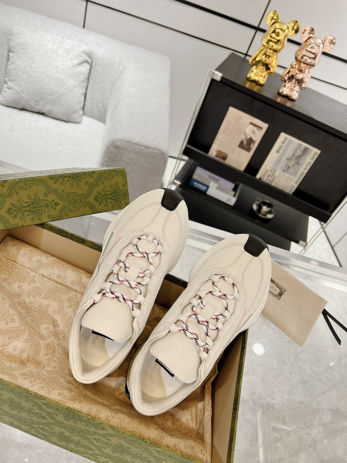 Gucci 22SS Chunky Dad Sneakers Off-White