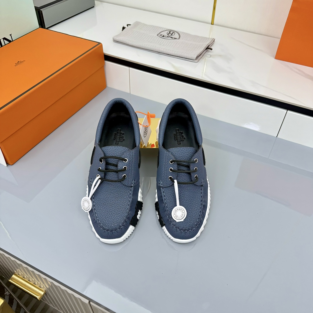 Hermes Loosneaker Leather Sneaker Navy Blue