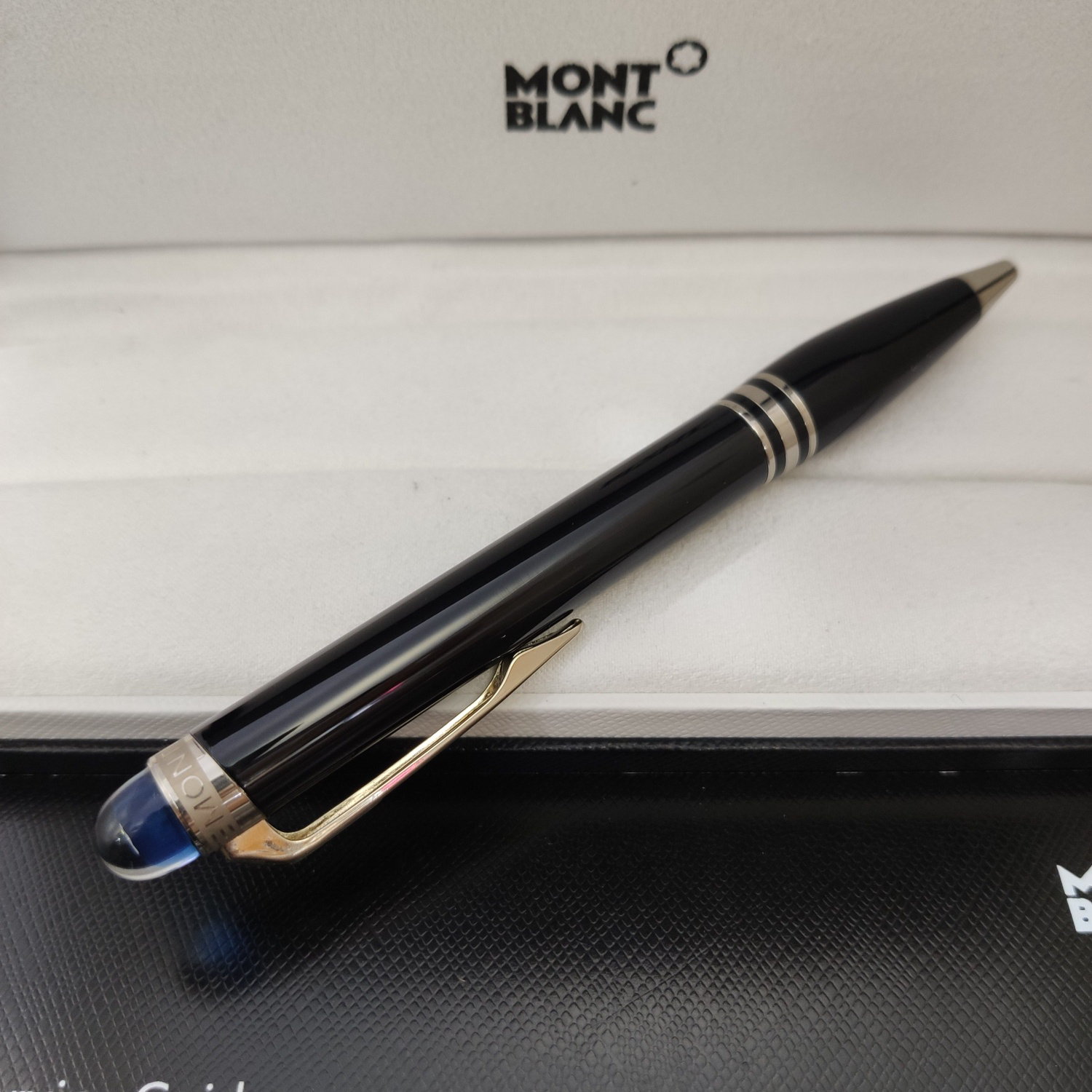 Montblanc Luxury Ballpoint Pen Black