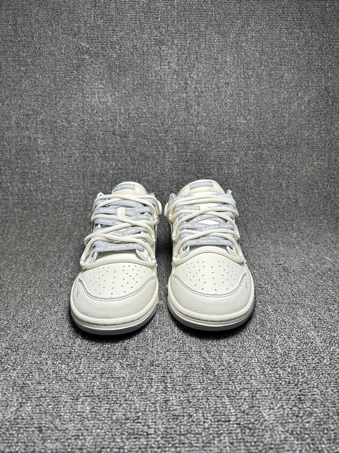 Nike SB Dunk Sup Cream Grey