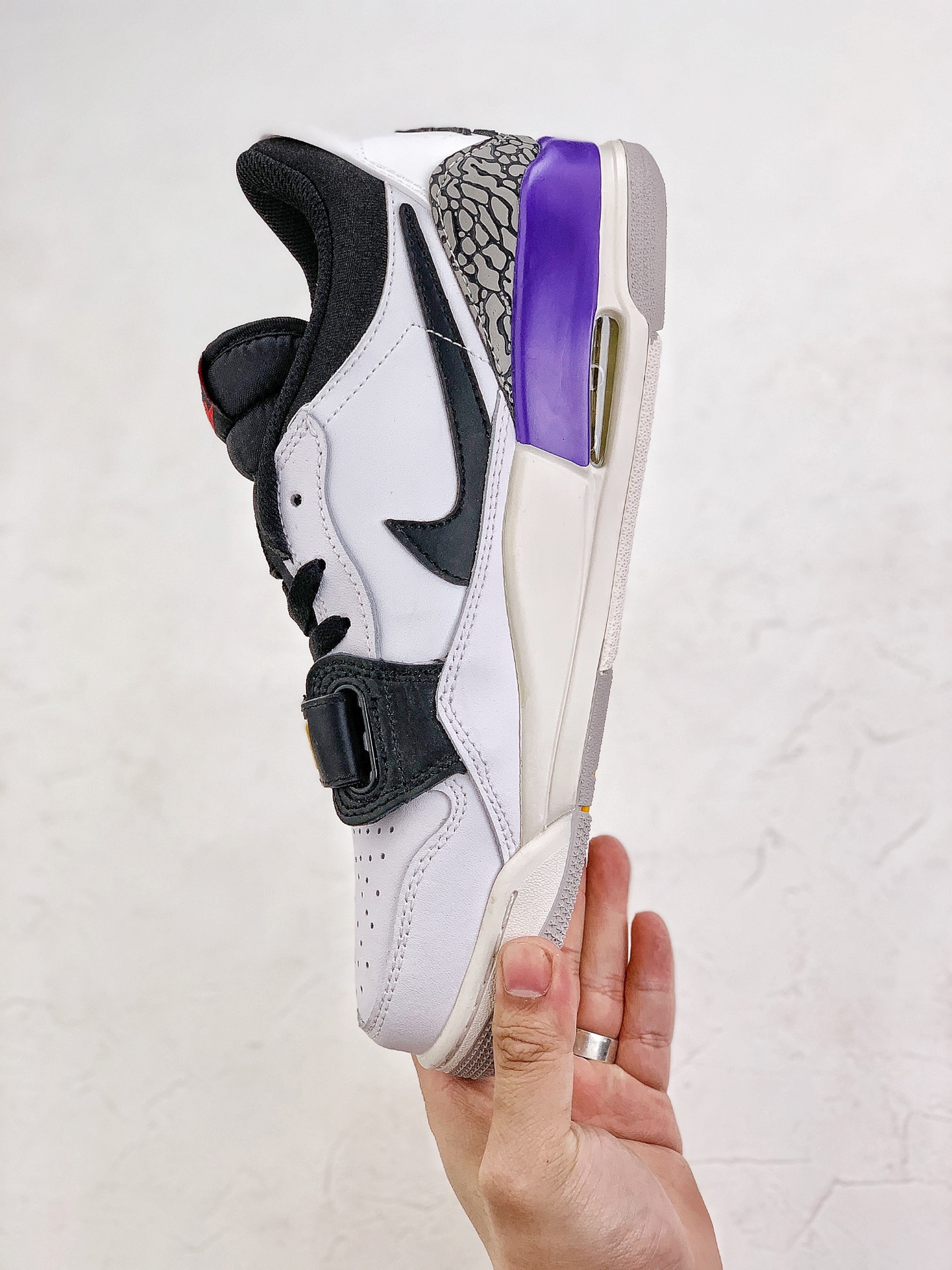 Nike Air Legacy 312 Low Sneakers White/Black/Purple