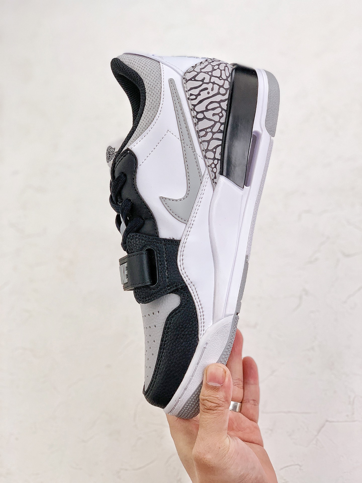 Jordan Legacy 312 Low Sneakers Black/White/Grey