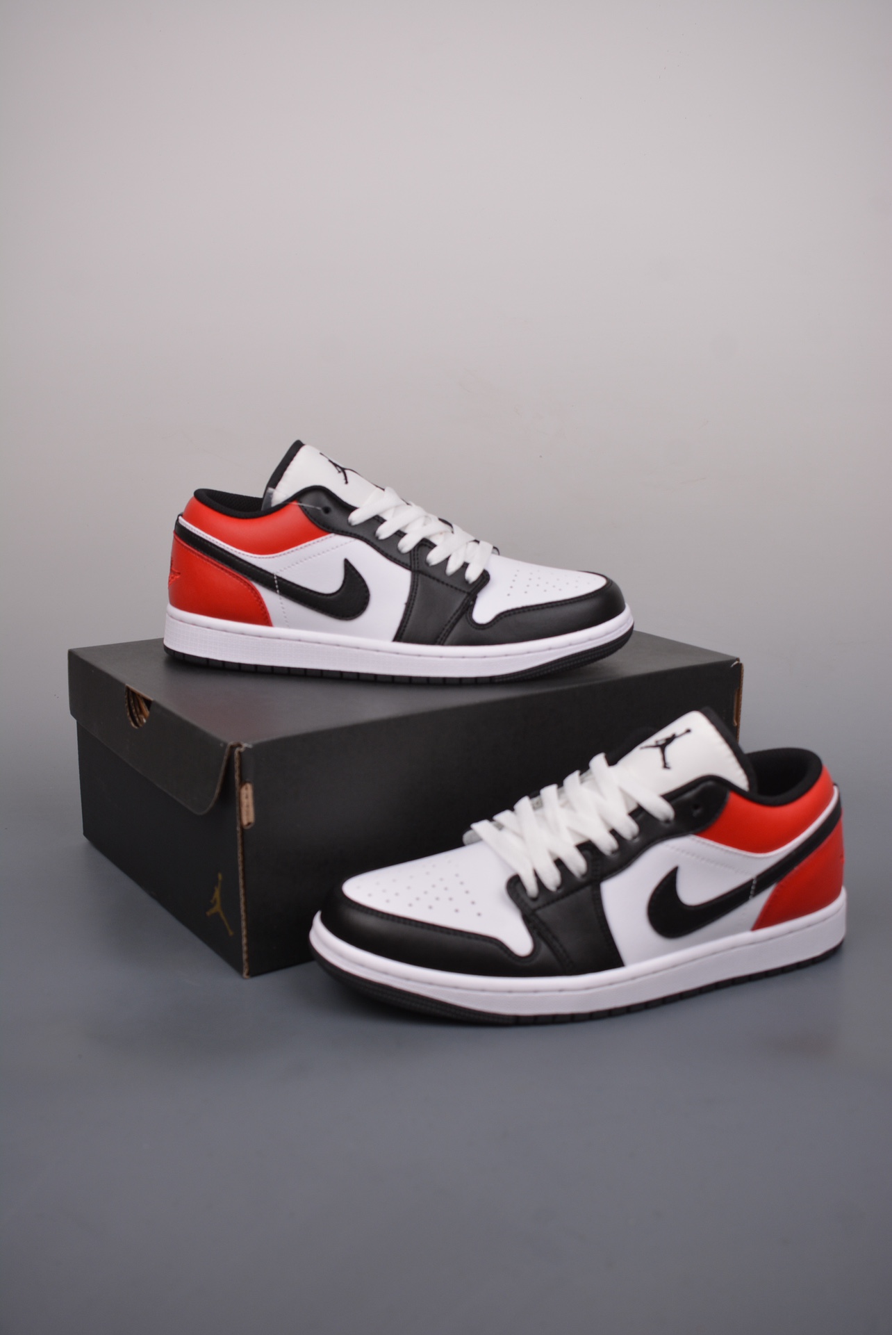Jordan Air Jordan 1 Low Toe Black/Red