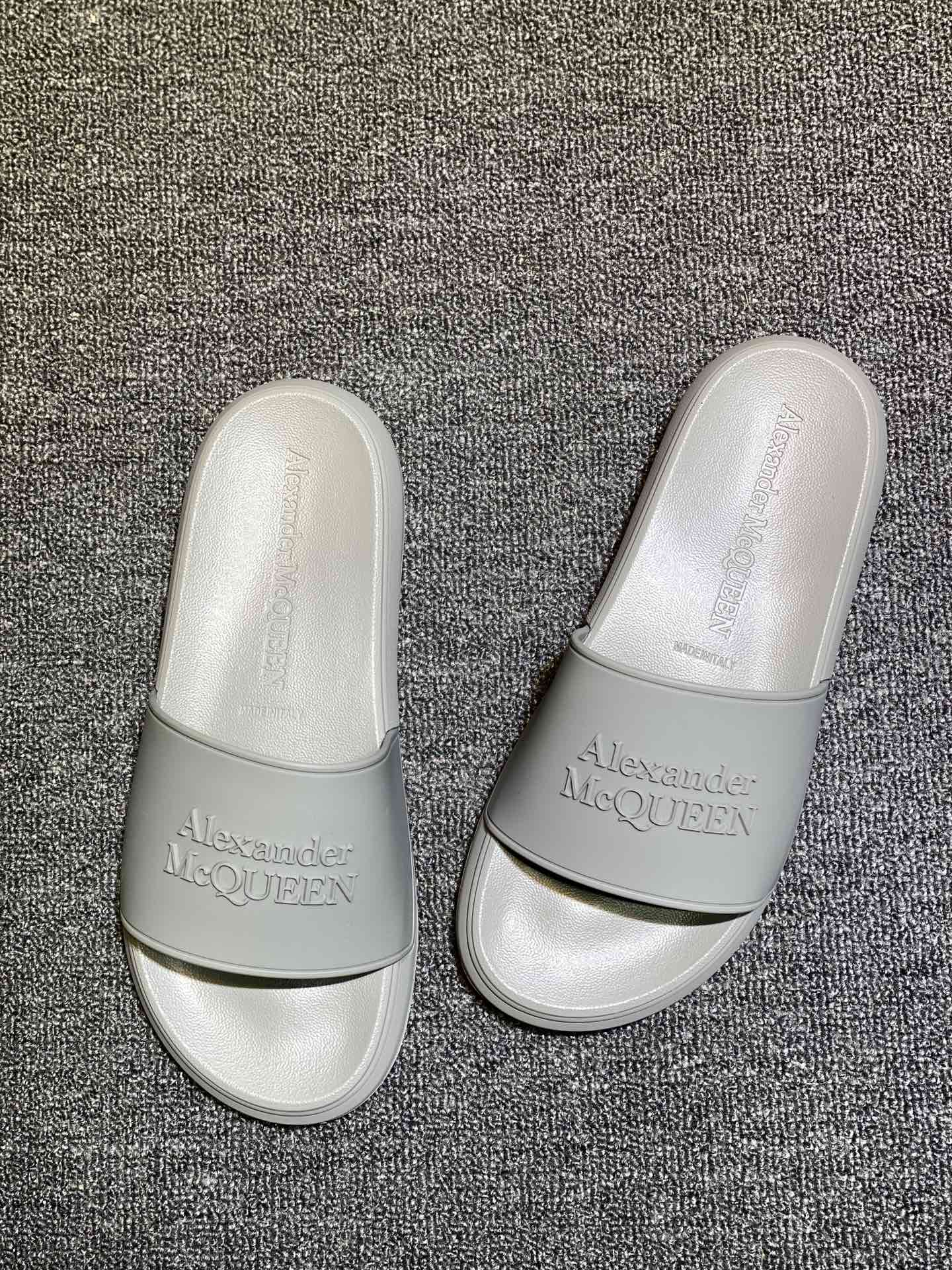 Alexander McQueen Logo Slides Grey