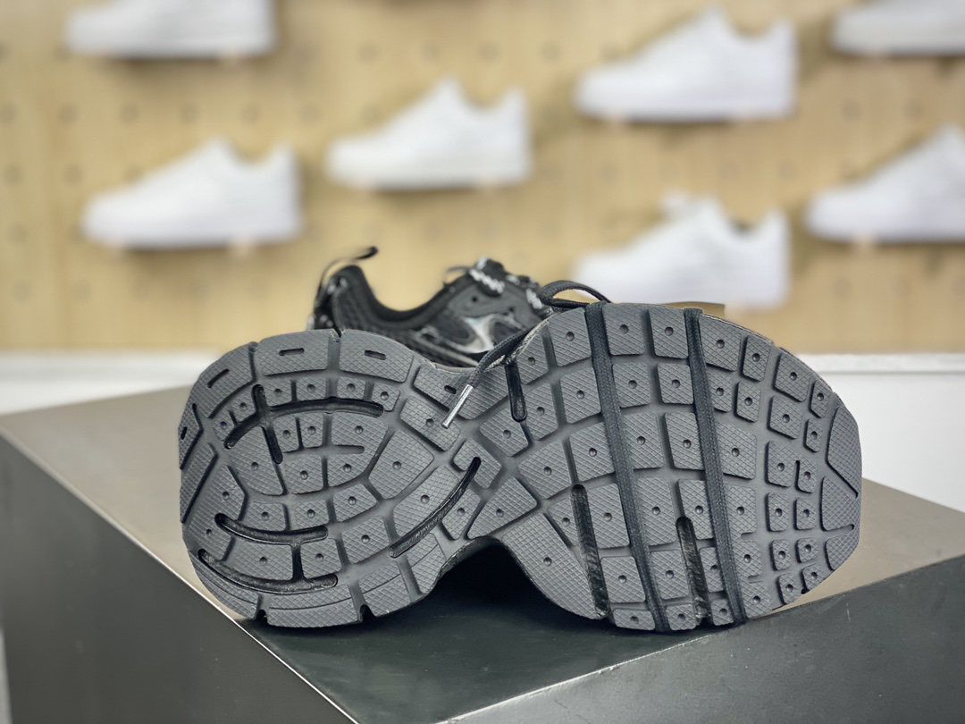 Balenciaga 3XL Chunky Sneakers Black