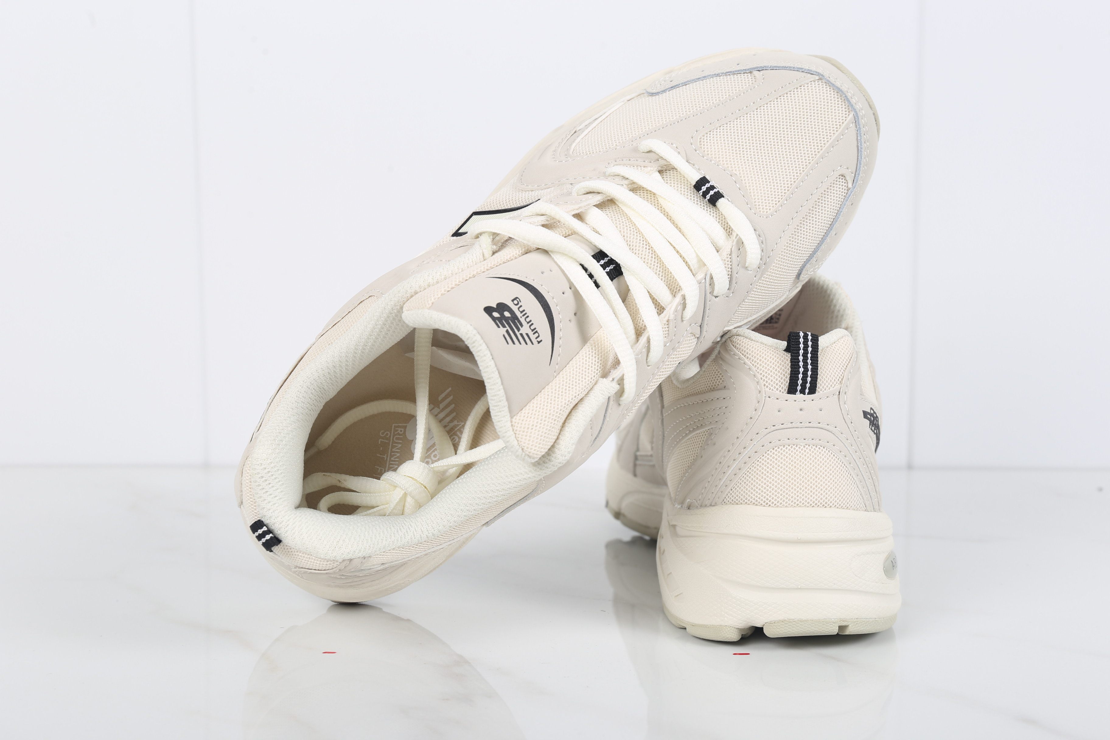 New Balance MR530 Retro Dad Sneakers Cream