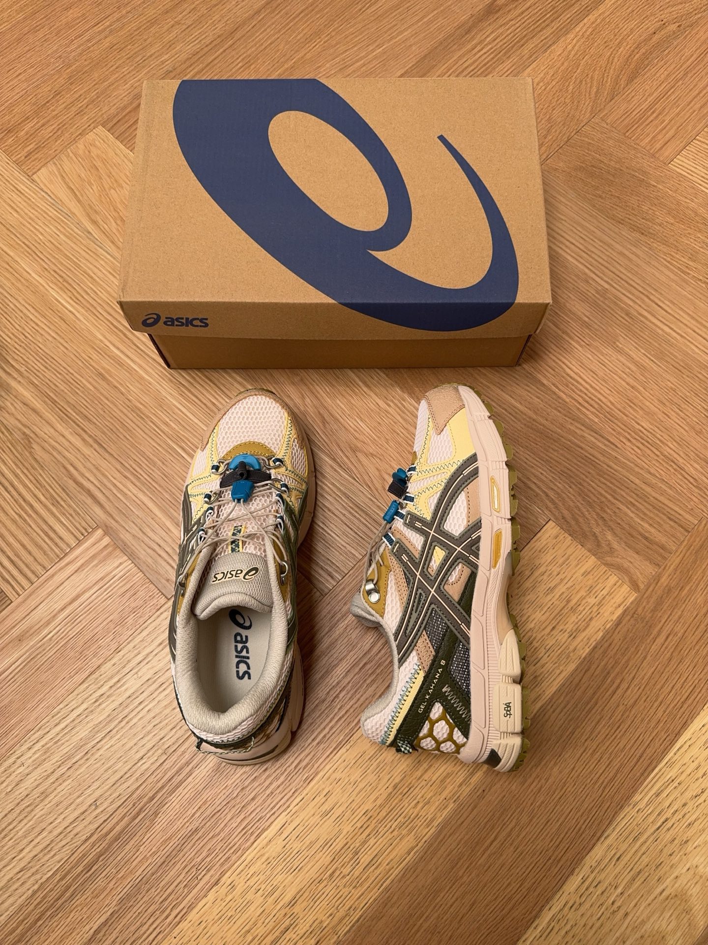 Asics GEL-Kahana 8 Trail Sneakers Multicolor