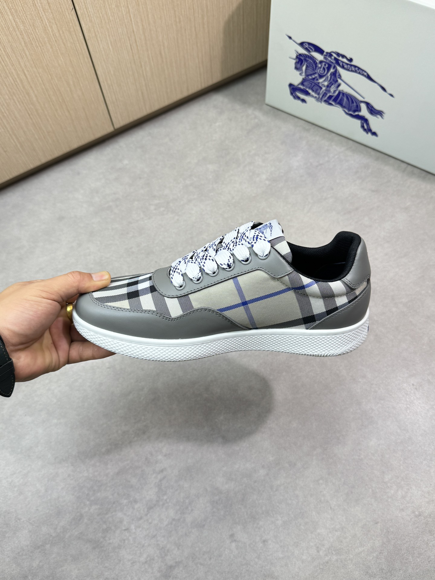 Burberry Check Low-Top Sneakers Grey
