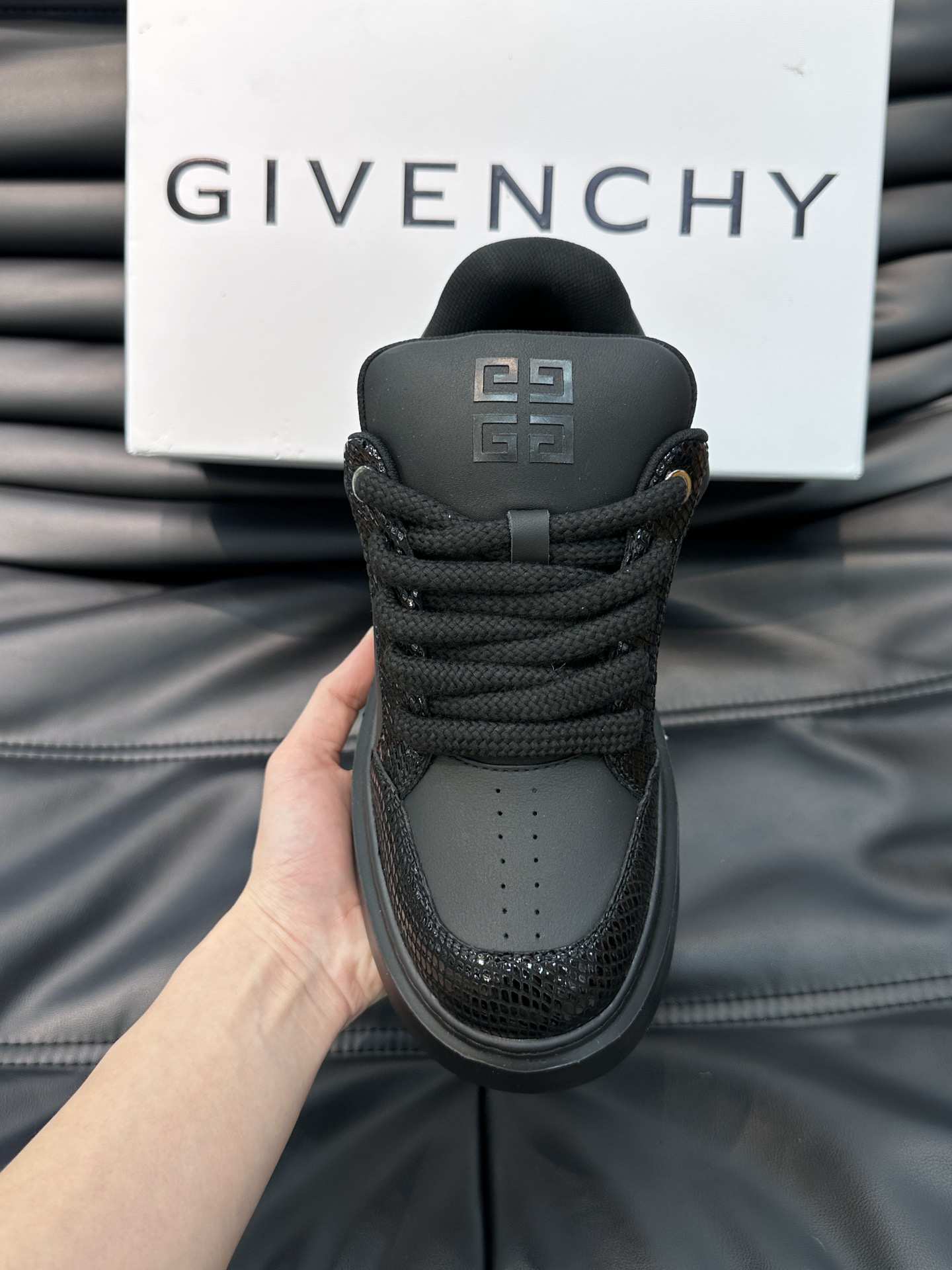 Givenchy Platform Casual Sneakers Black