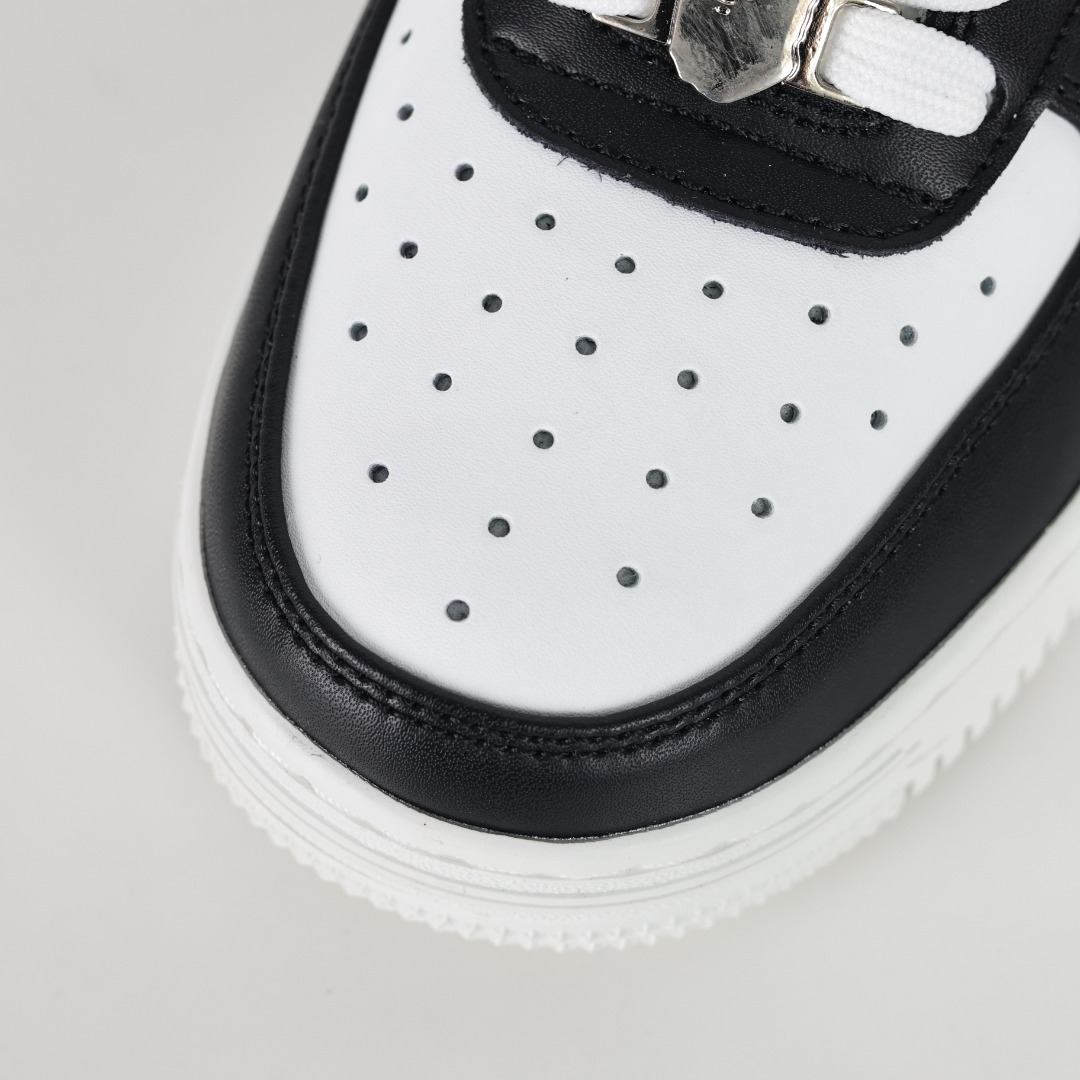 A Bathing Ape BAPE STA Low Sneakers Black/White