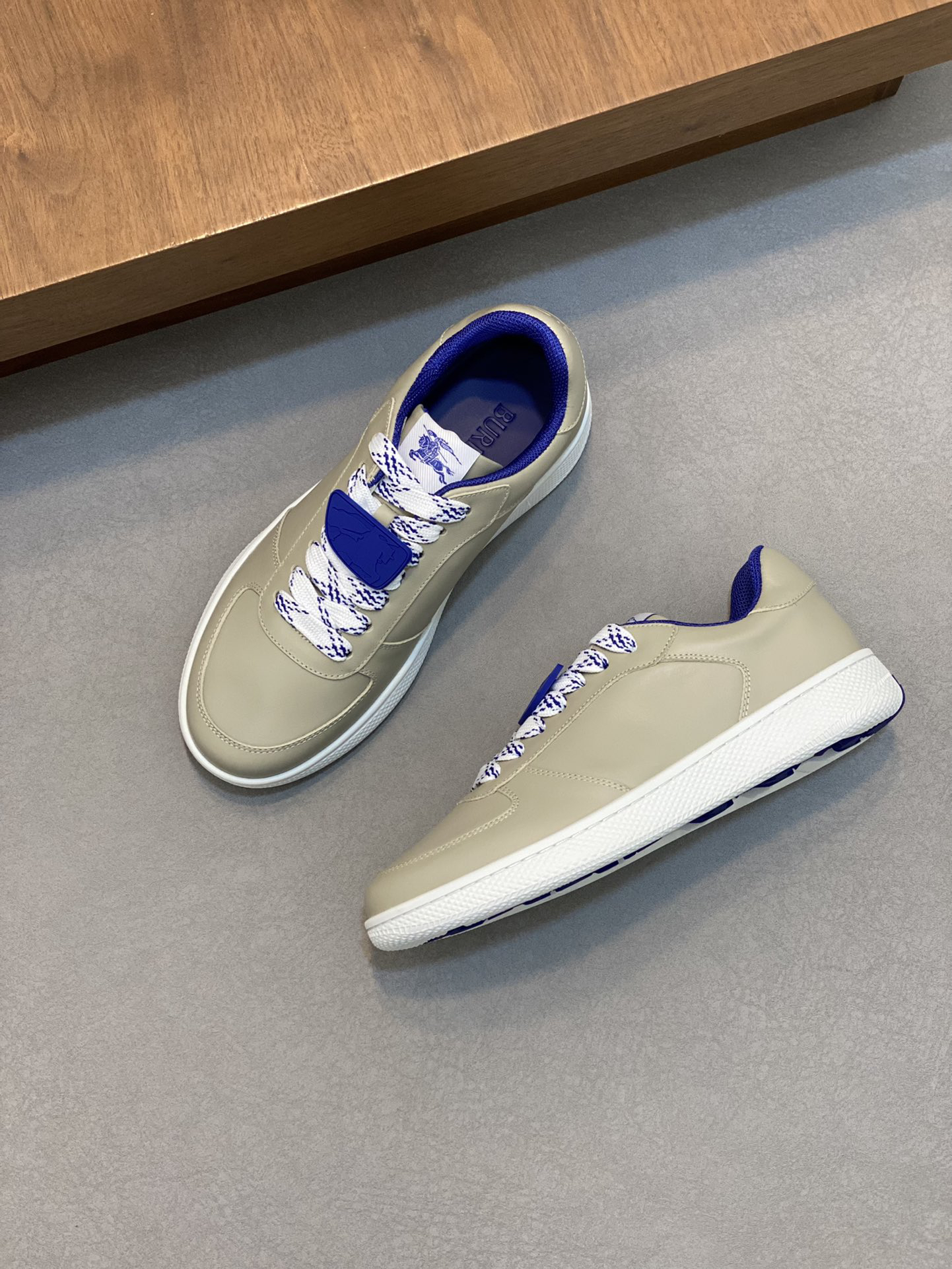 Burberry Leather Low-Top Sneakers Gray/Blue