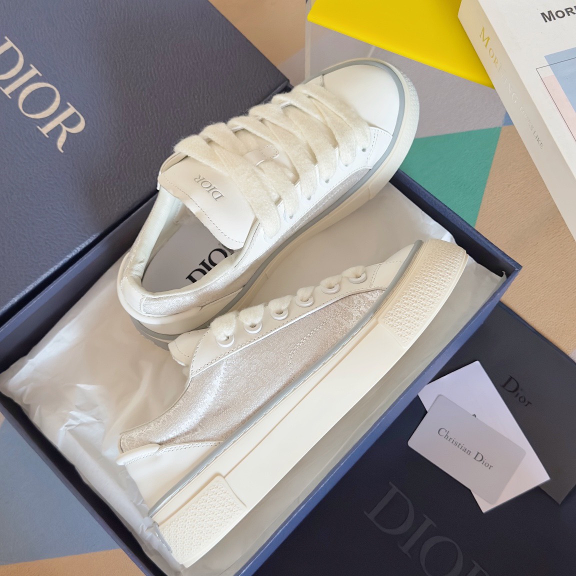 Dior B33 Oblique Jacquard Sneakers White