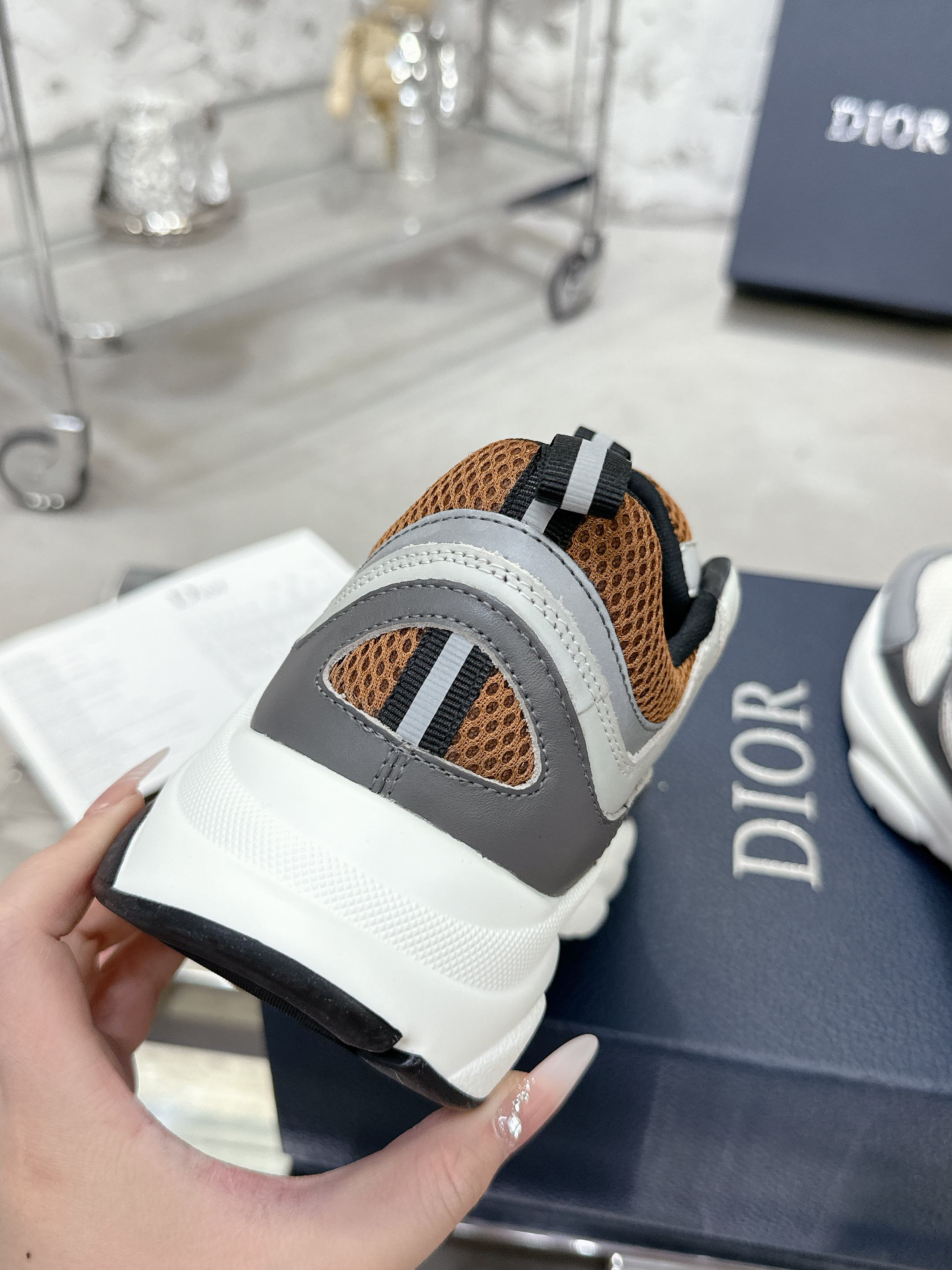 Dior B22 Mesh Casual Sneakers Grey