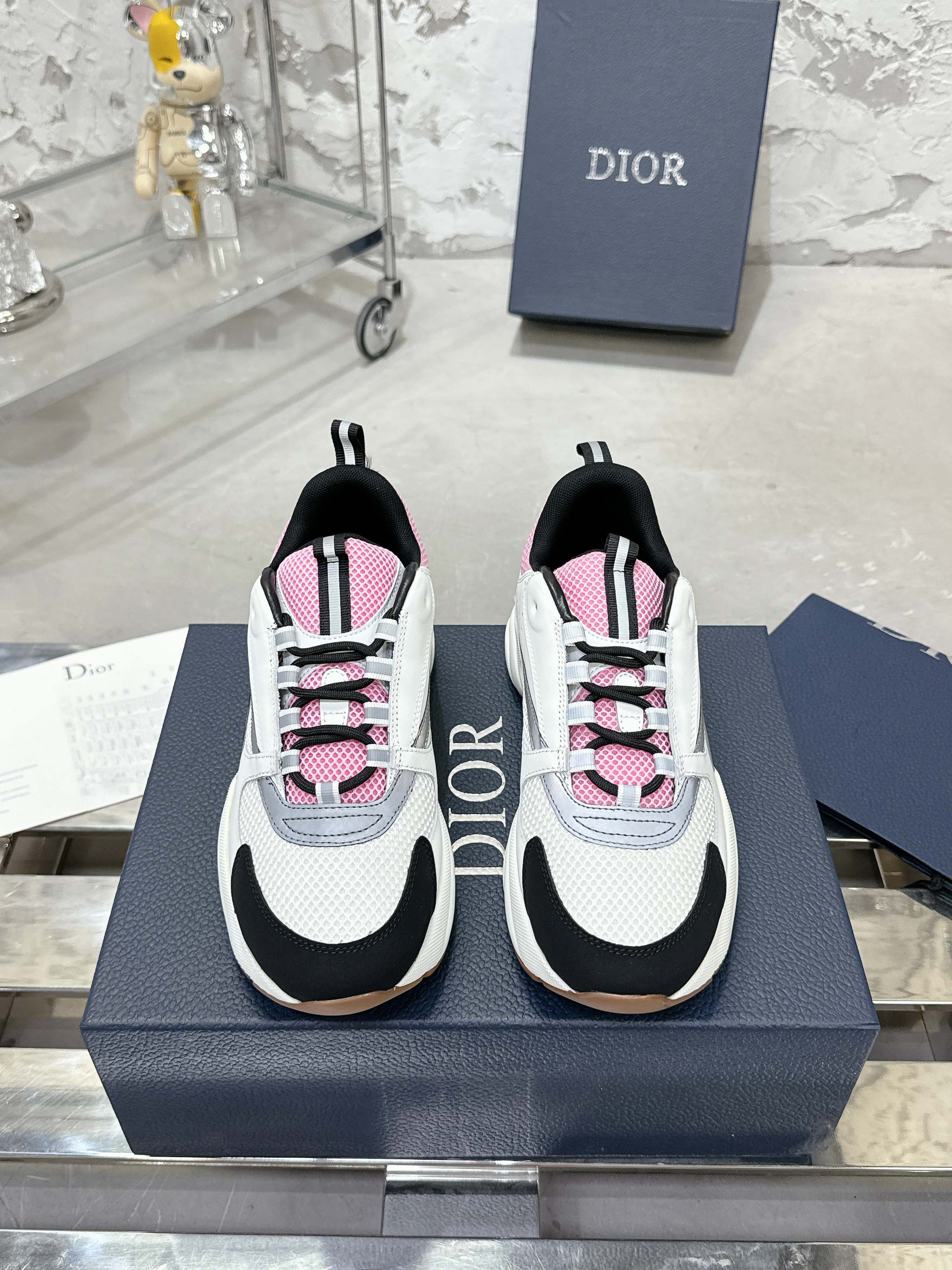Dior B22 Mesh Sneakers White Pink