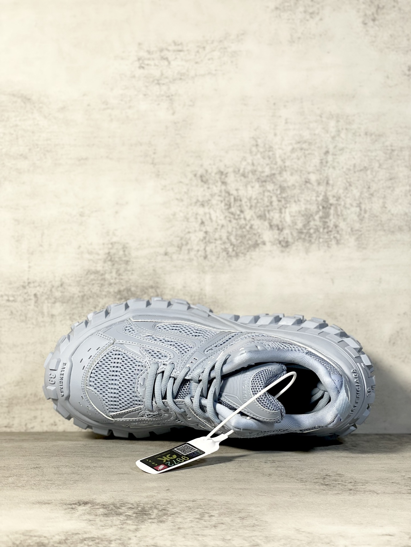 Balenciaga Defender Platform Sneakers Grey