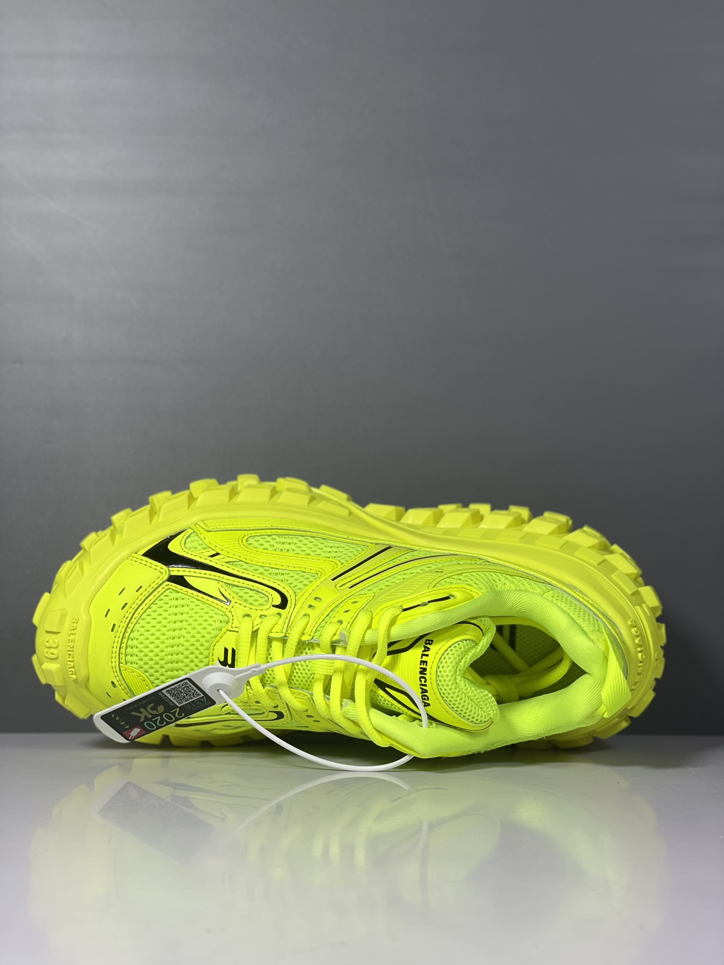 Balenciaga Defender Platform Sneakers Fruit Green