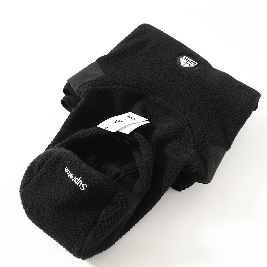 Supreme x Nike ACG Fleece Pullover Black