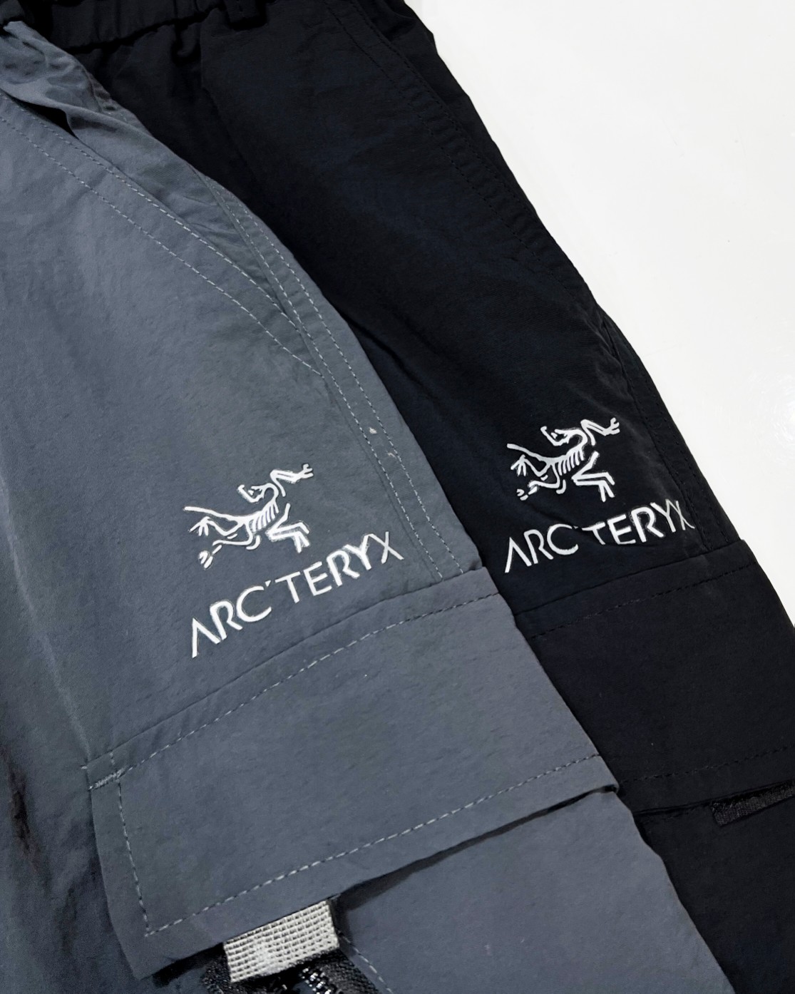 Arc'teryx Waterproof Cargo Pants Black