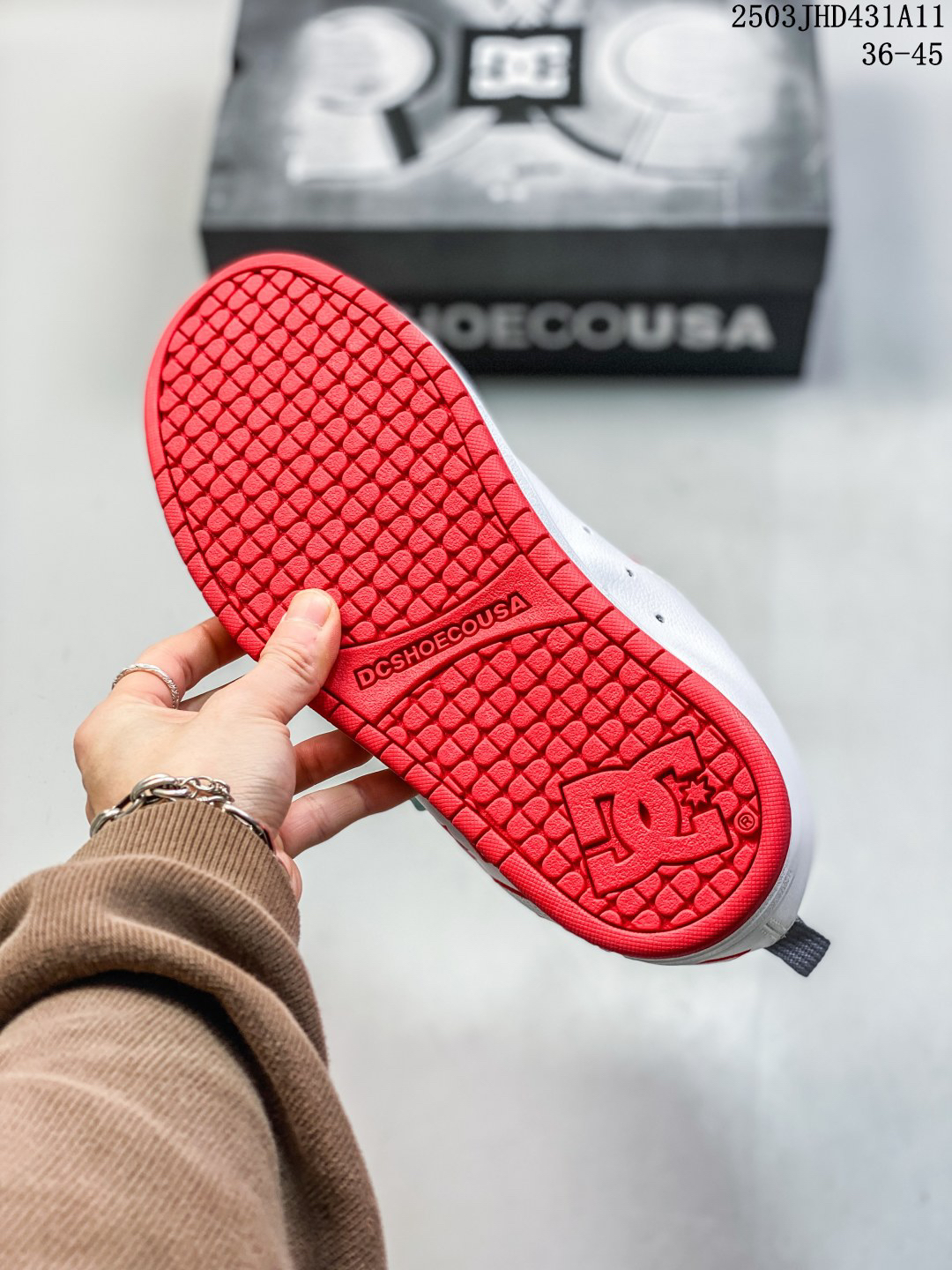 DC Shoes Low-Top Leather Sneakers White/Red