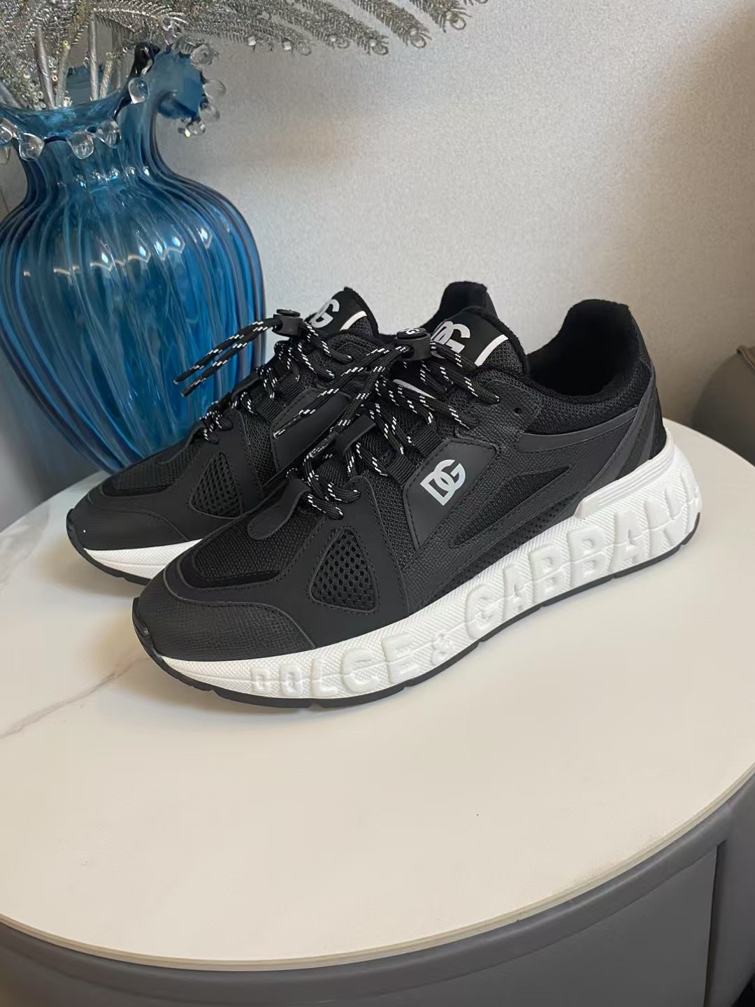 Dolce & Gabbana DG Logo Sneakers Black