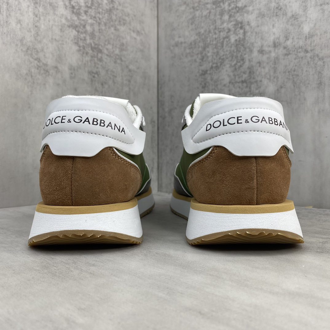 Dolce & Gabbana DG Logo Dad Sneakers Green