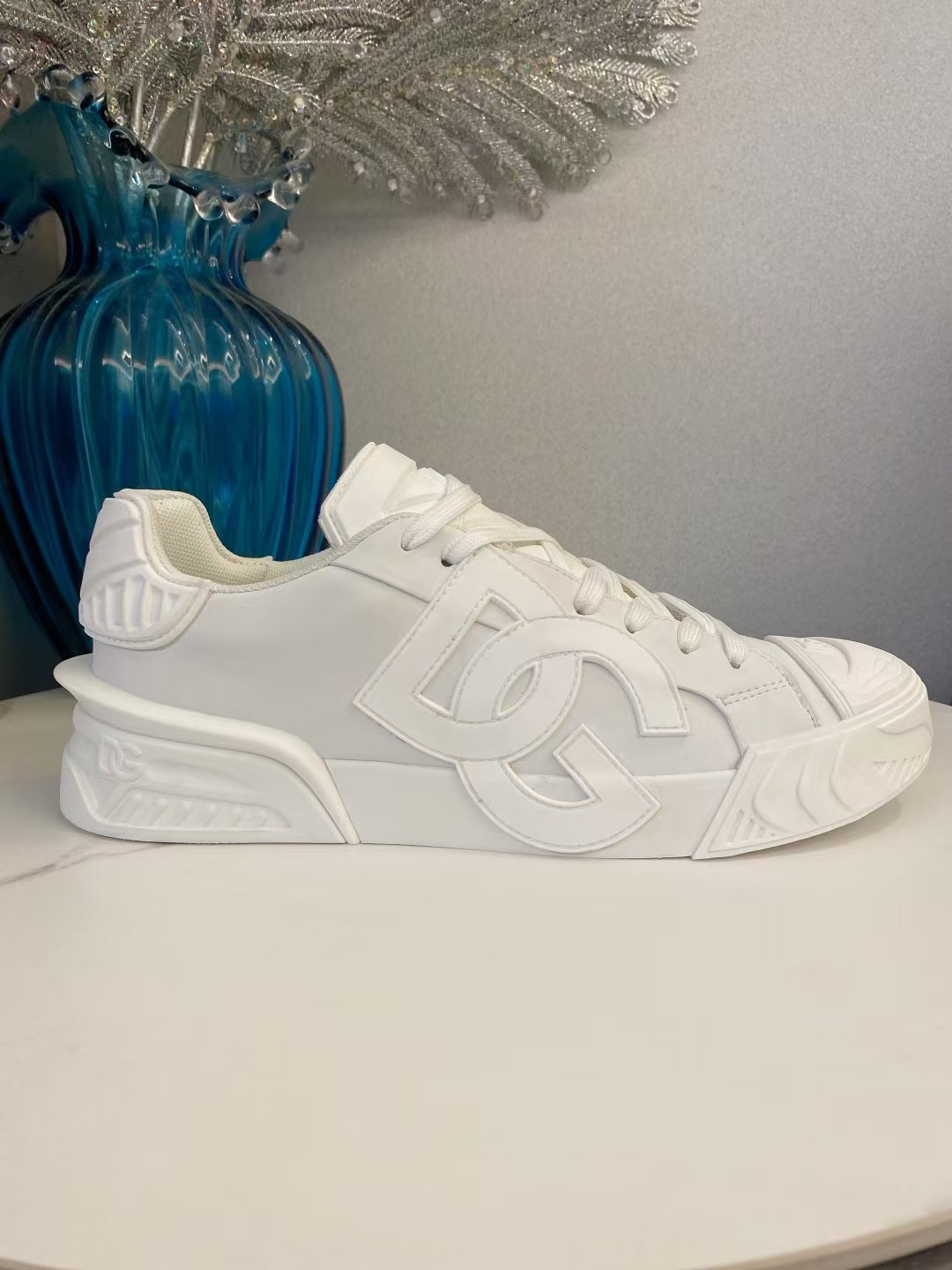 Dolce & Gabbana DG Logo Low-Top Sneakers White