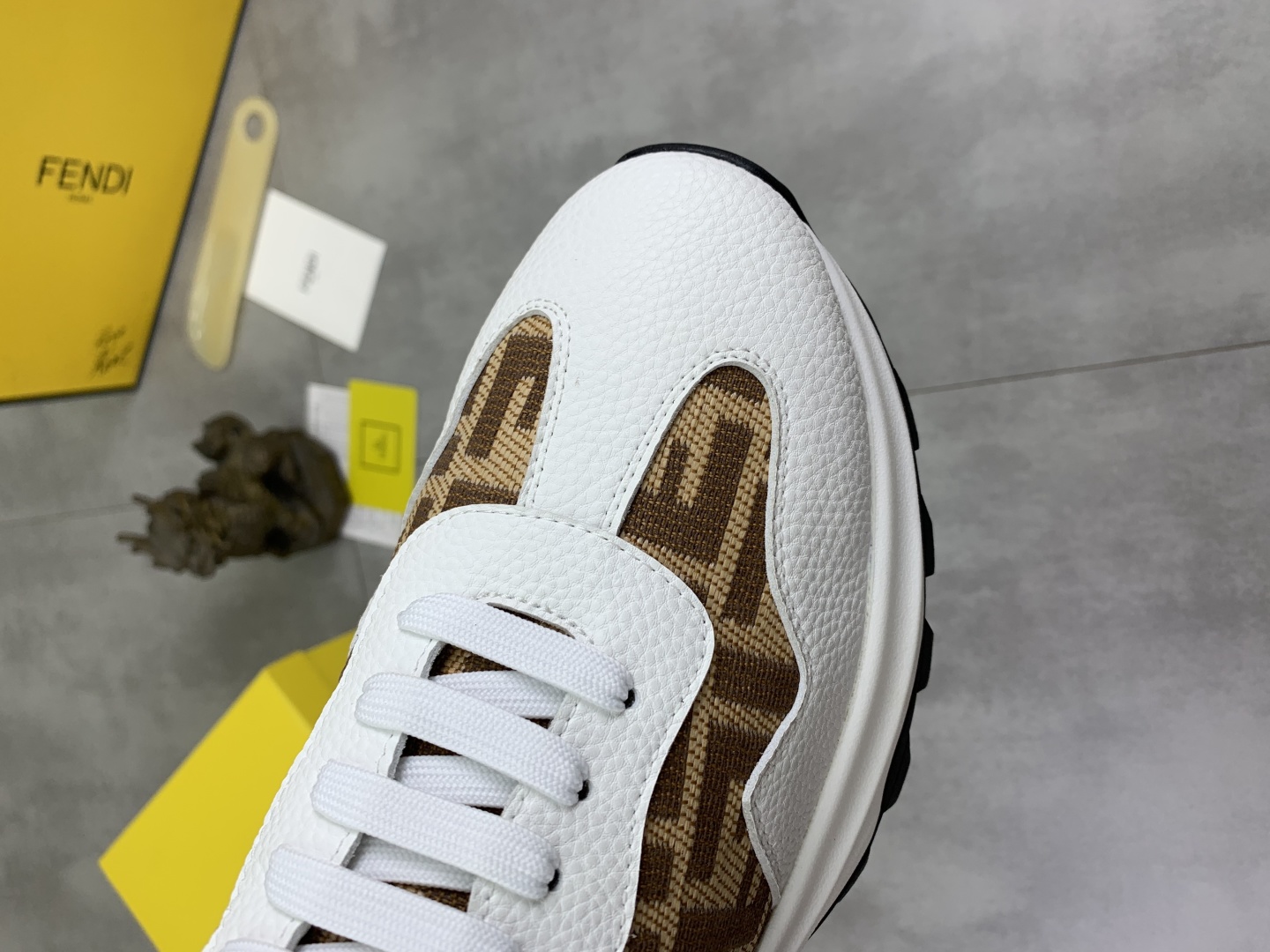 Fendi FF Chunky Sneakers White/Brown