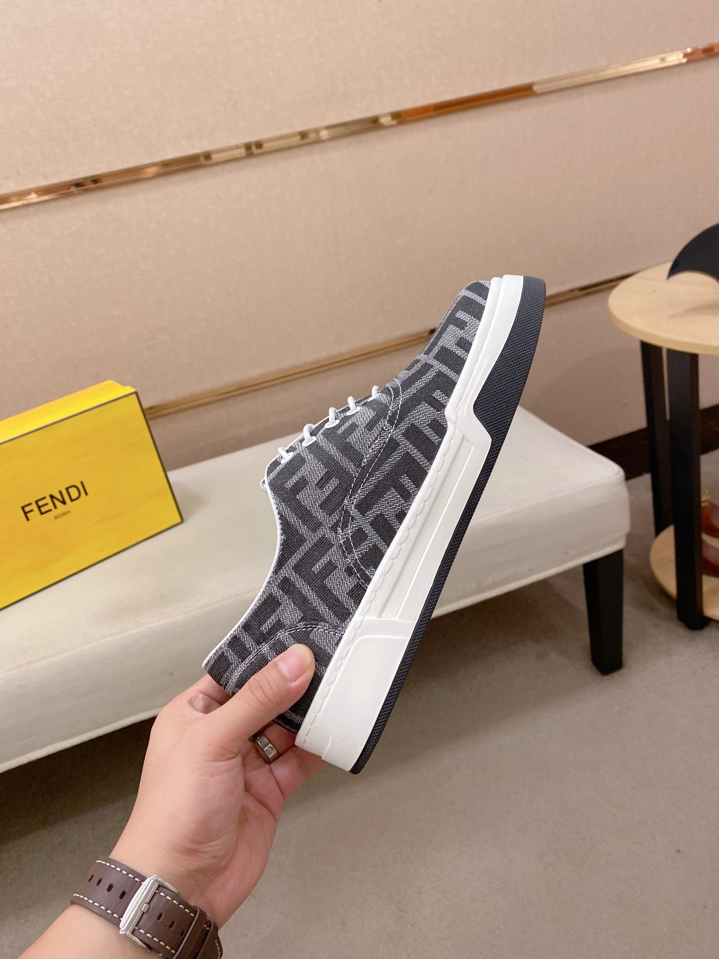 Fendi FF Logo Low-Top Sneakers Black