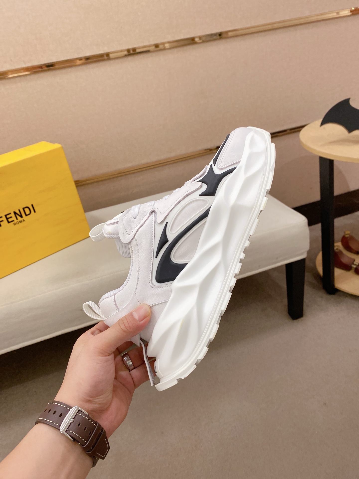 Fendi Flow Chunky Sneakers White/Black