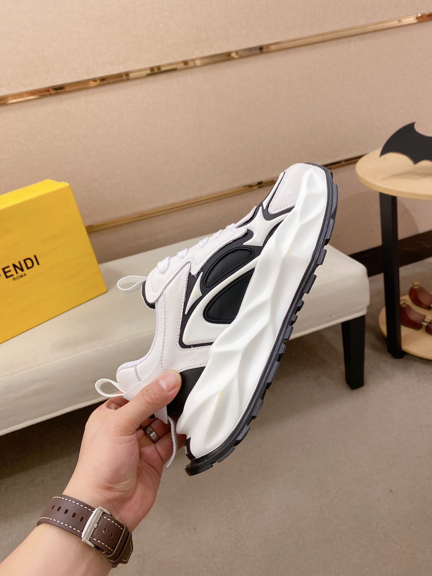 Fendi Flow Chunky Sneakers Black/White