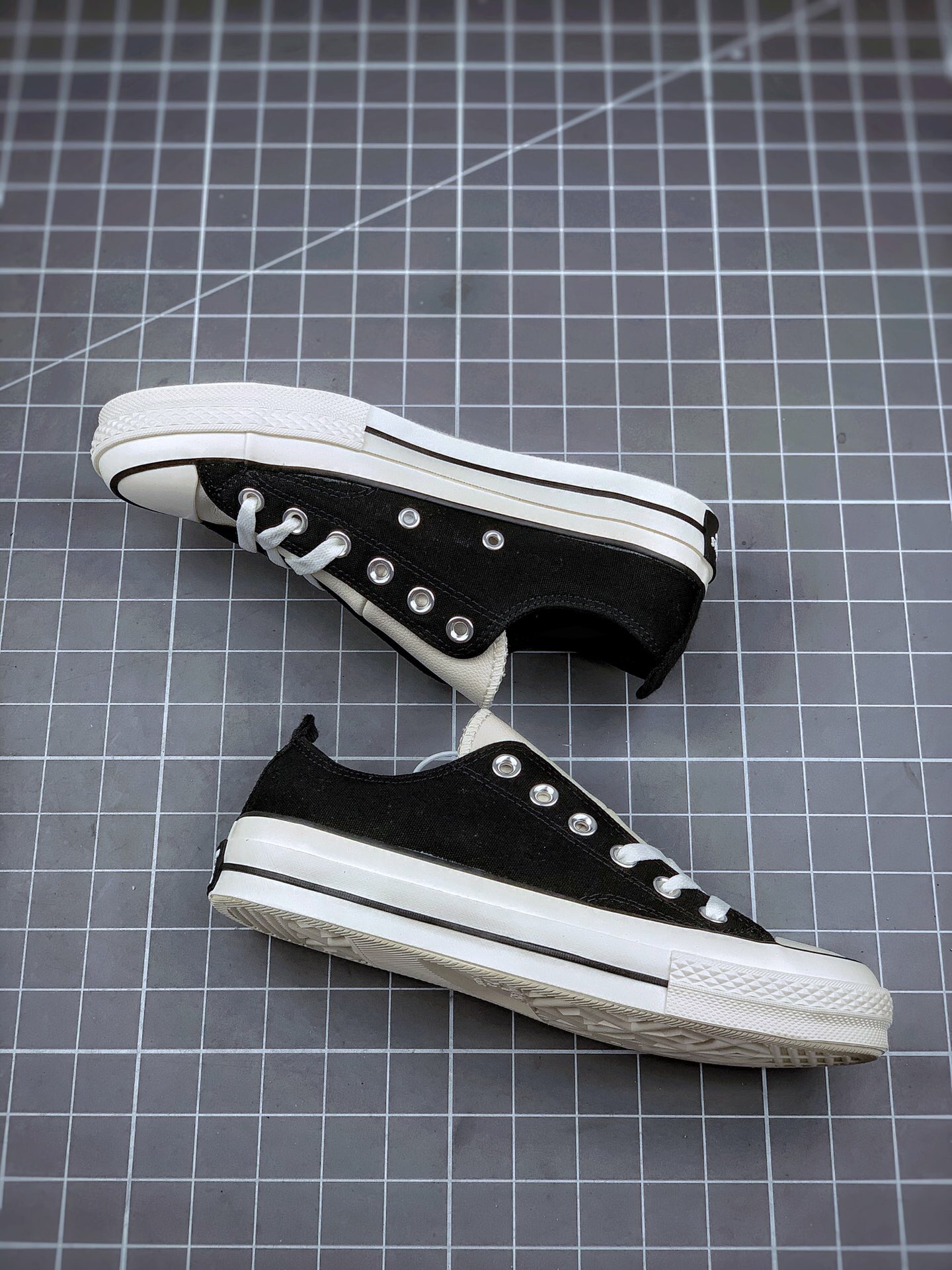 Essentials x Converse Chuck 70 Low Black